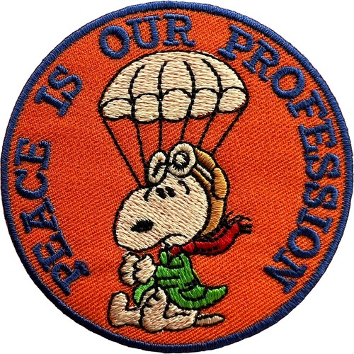 Air force pilot snoopy peace - air,